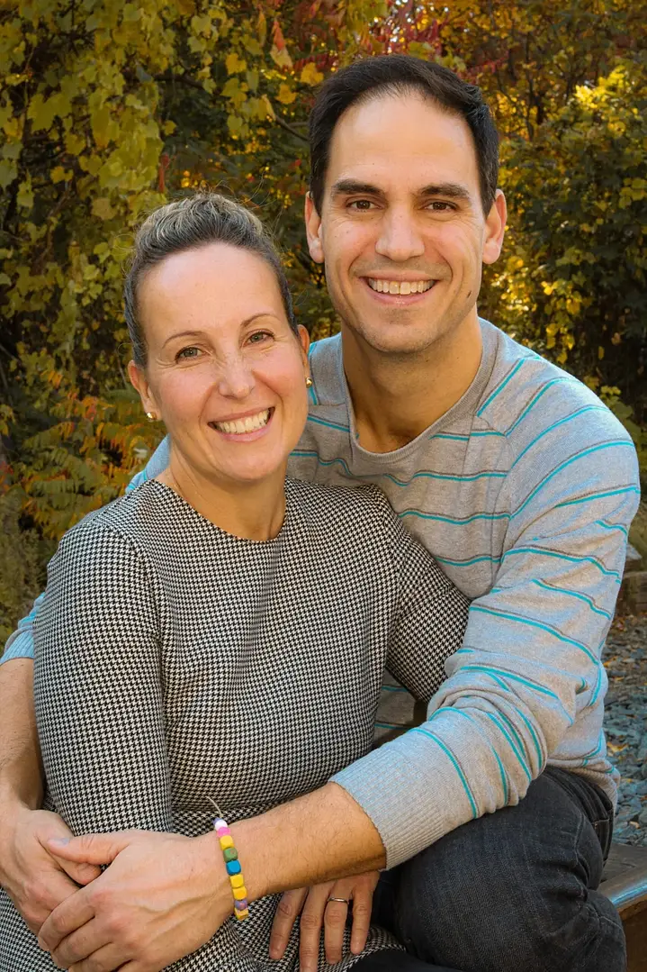 Dr. Cameron Edgar and Dr. Maja Edgar.